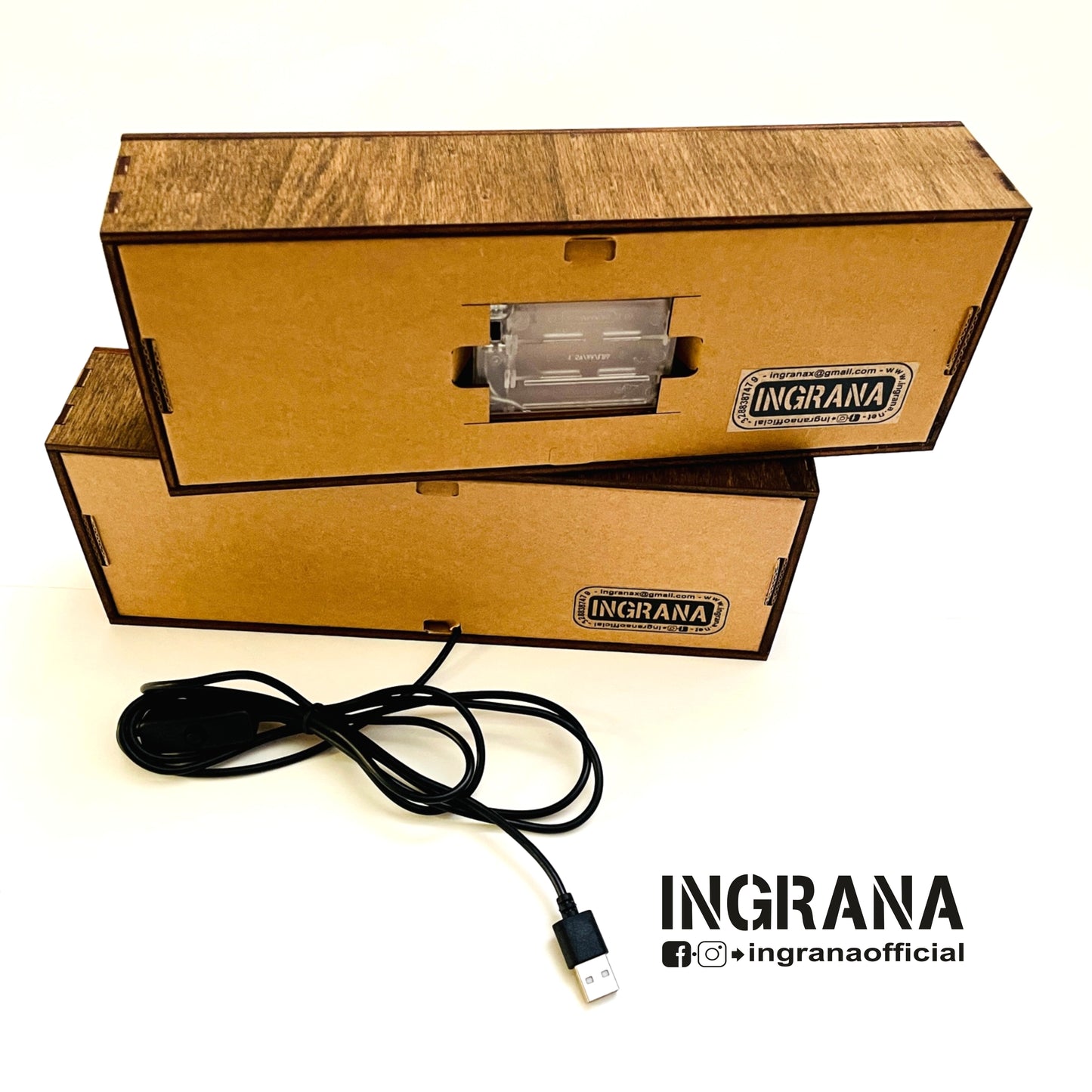 Insegna luminosa in legno "ON AIR"