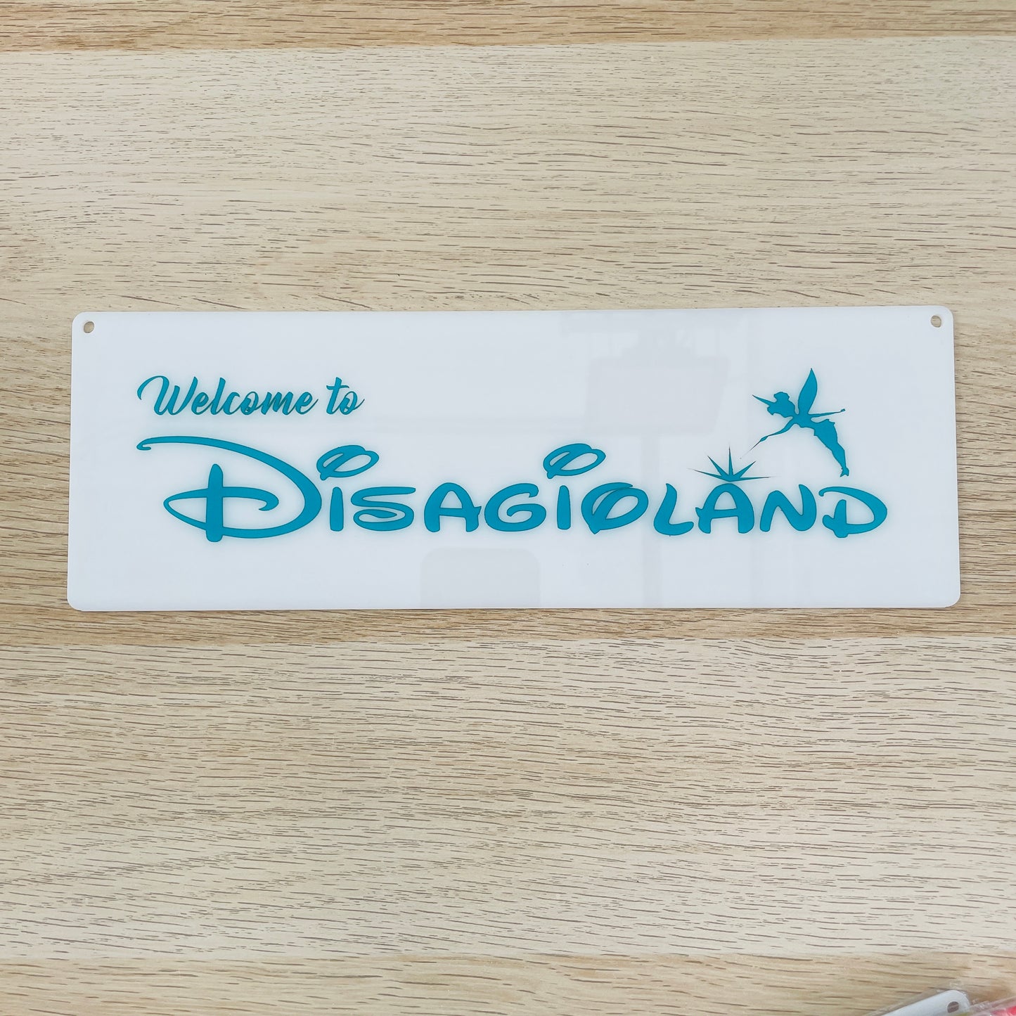 Targa in plexiglass "Disagioland", vari colori