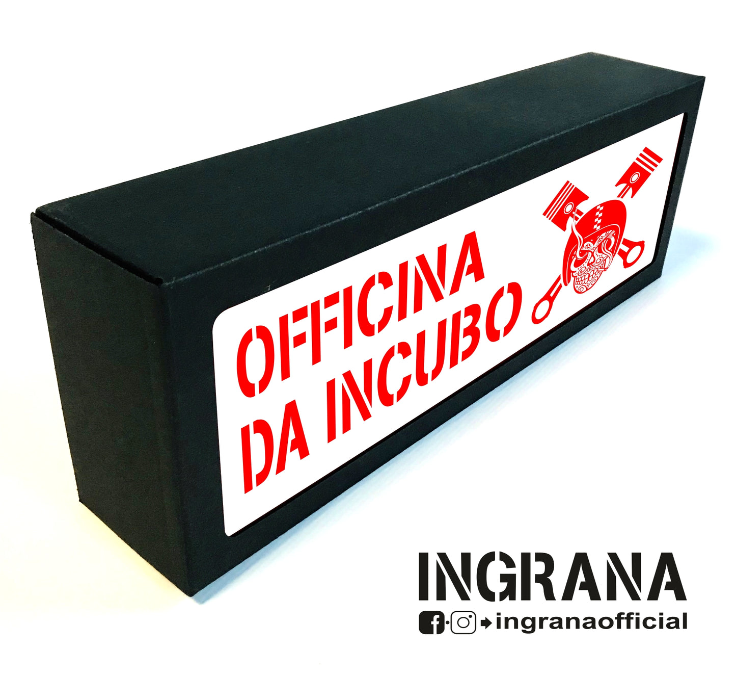 Insegna luminosa "OFFICINA DA INCUBO"