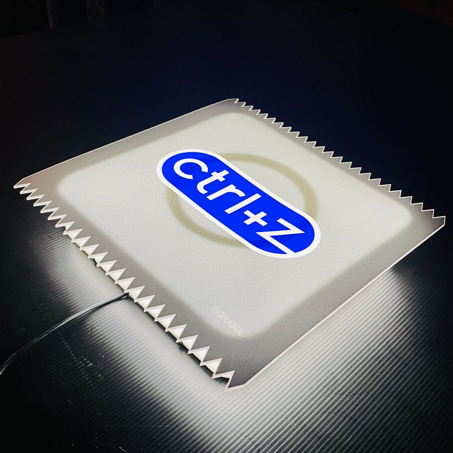 Lampada "CTRL+Z"